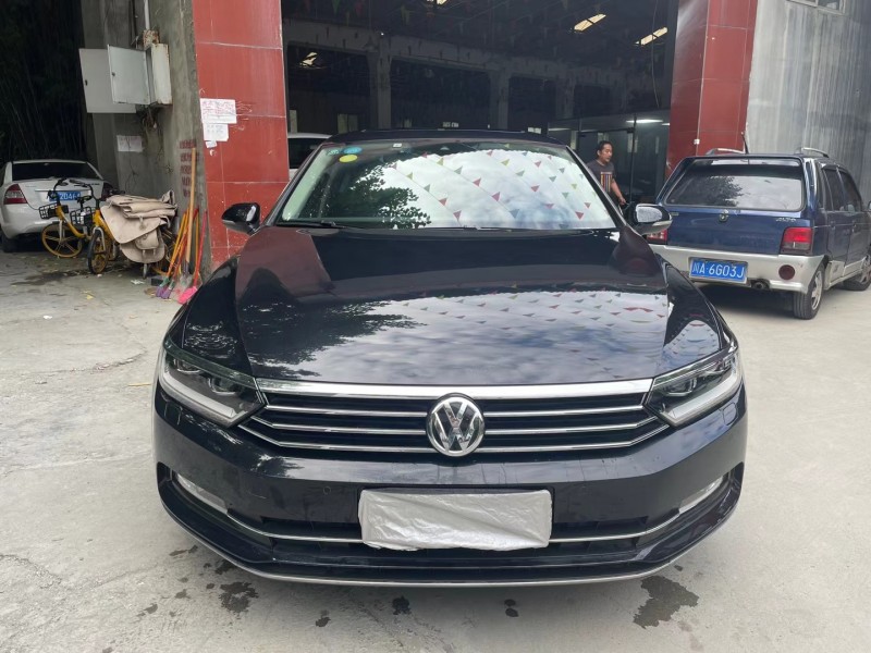 成都17年大众迈腾1