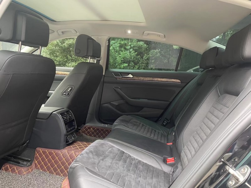 成都17年大众迈腾4