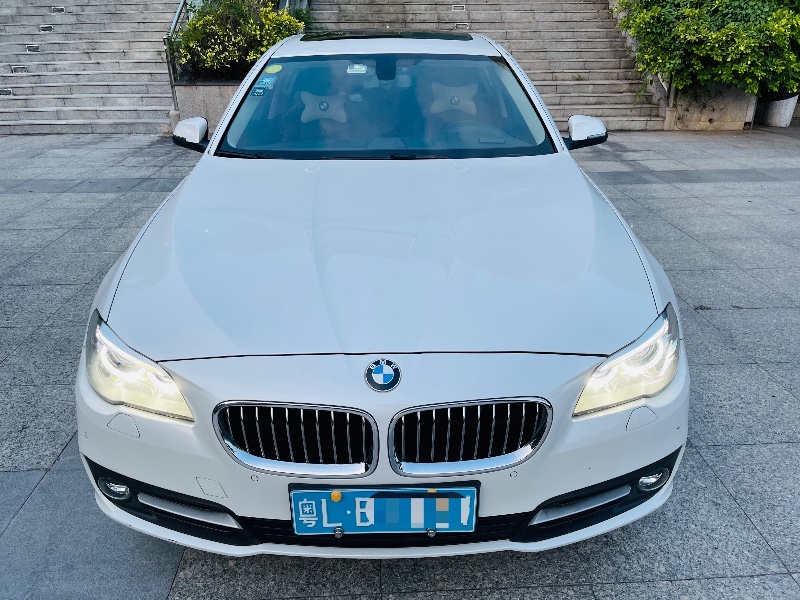 深圳17年宝马5系8