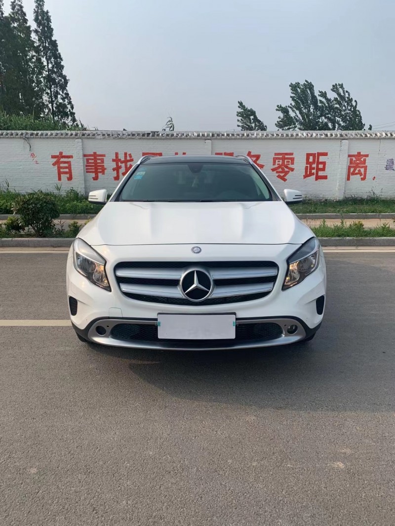 徐州16年奔驰GLA1