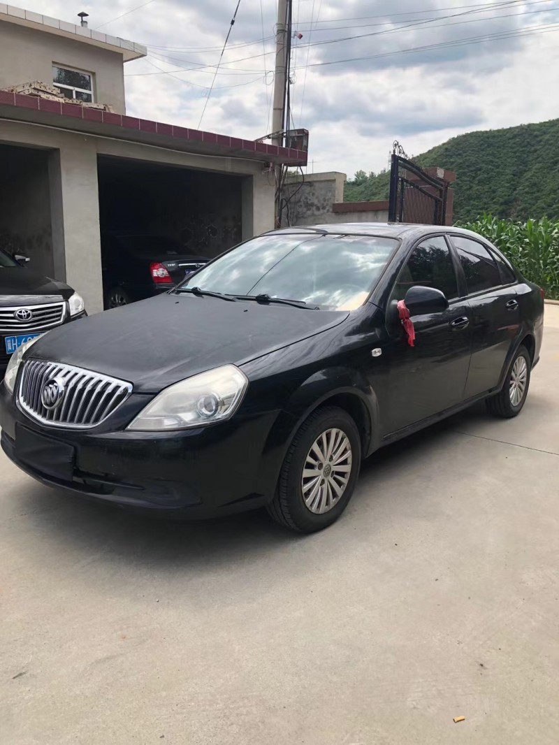 保定15年别克凯越2