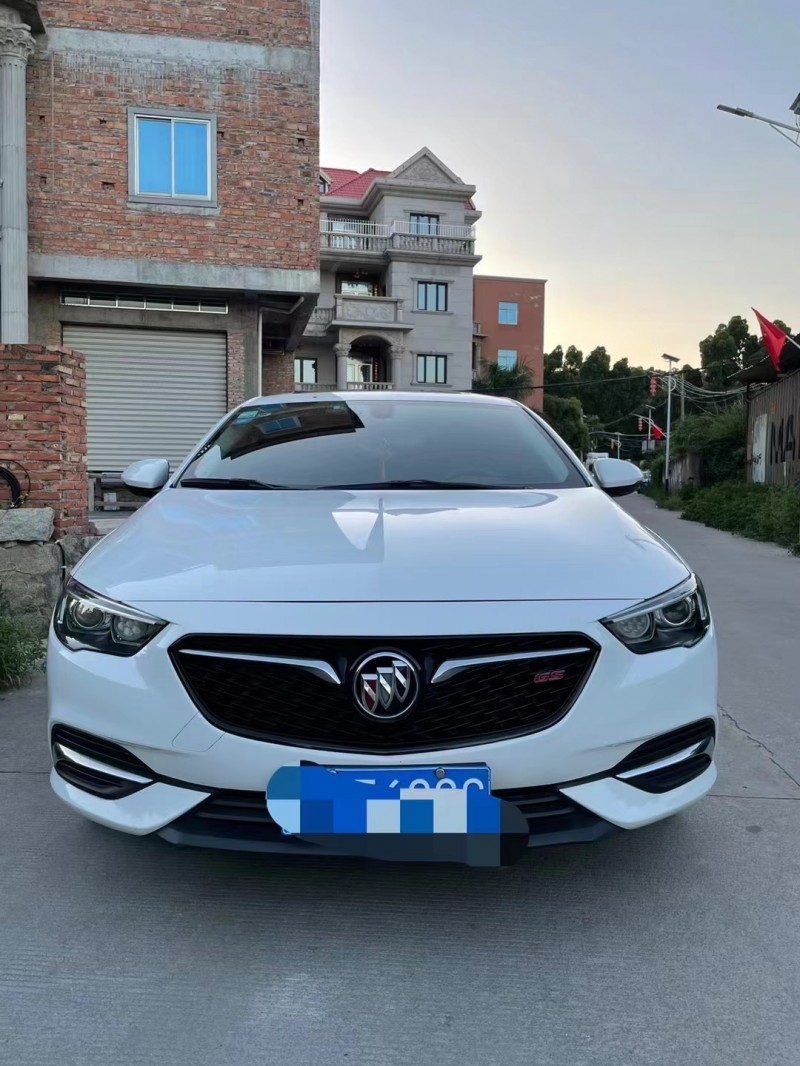 宜春18年别克君威1