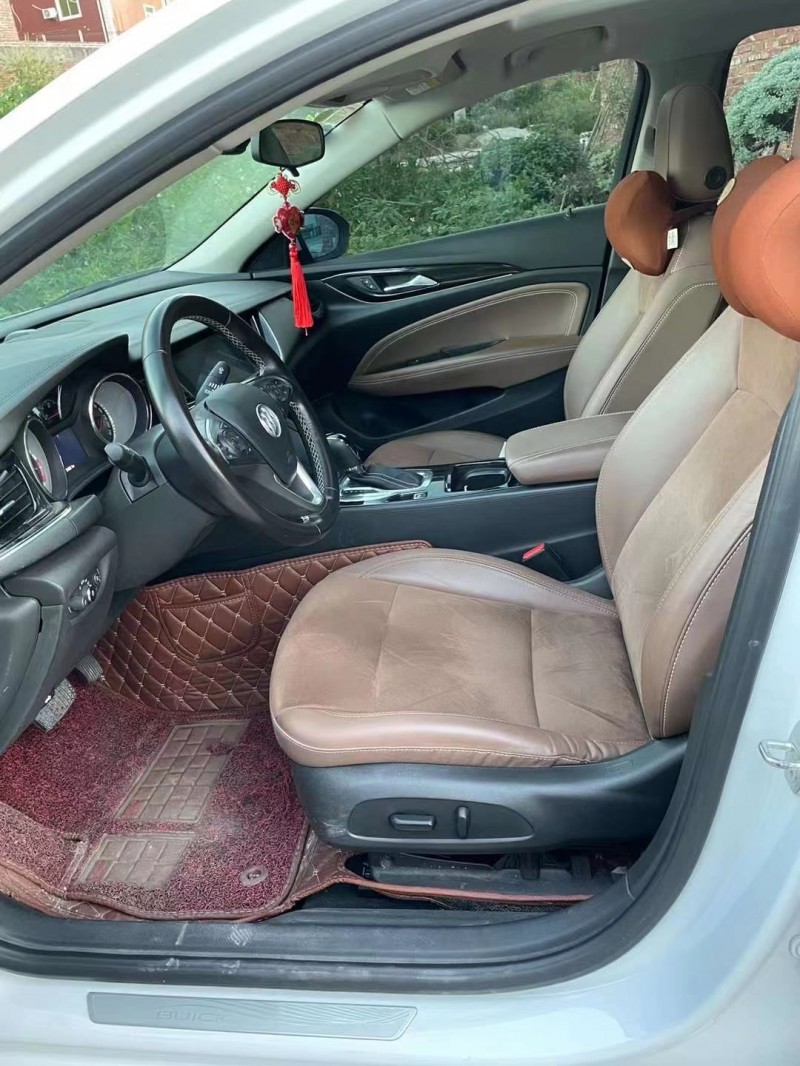 宜春18年别克君威7