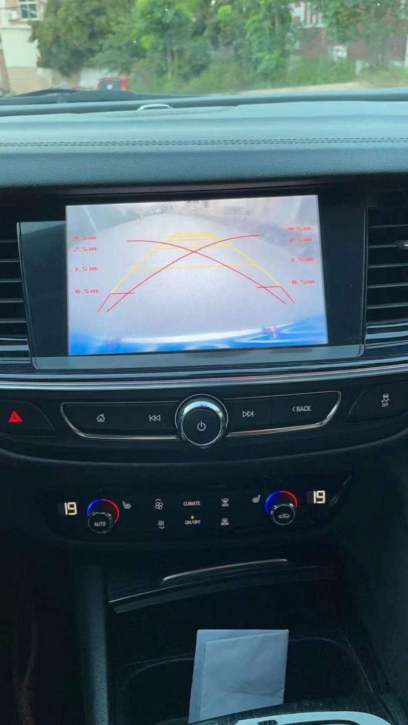 宜春18年别克君威9