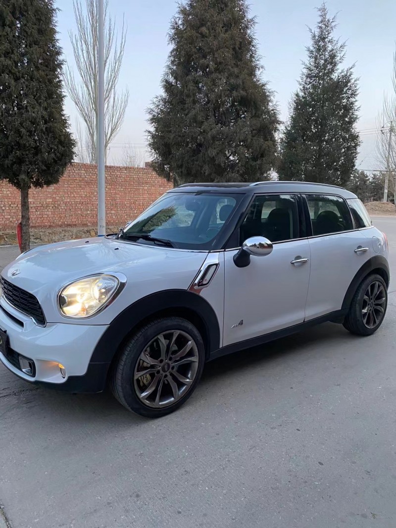 包頭12年寶馬MINI3