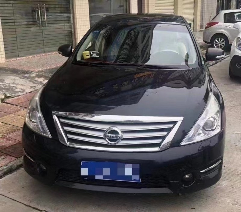 汕頭12年日產天籟1