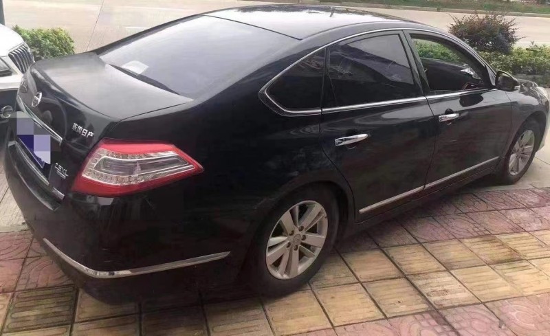 汕頭12年日產天籟6