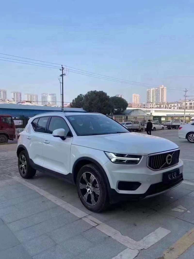 咸寧19年沃爾沃XC402