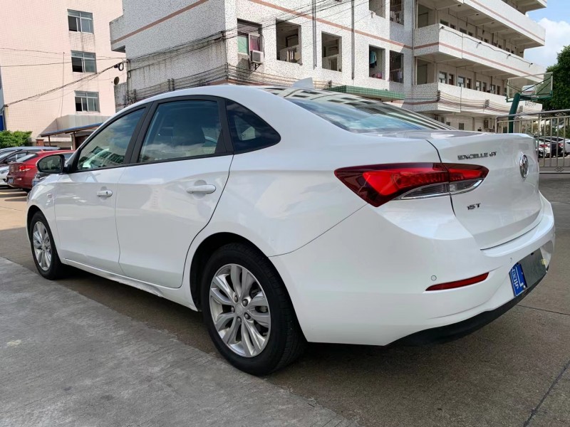 中山20年别克英朗6