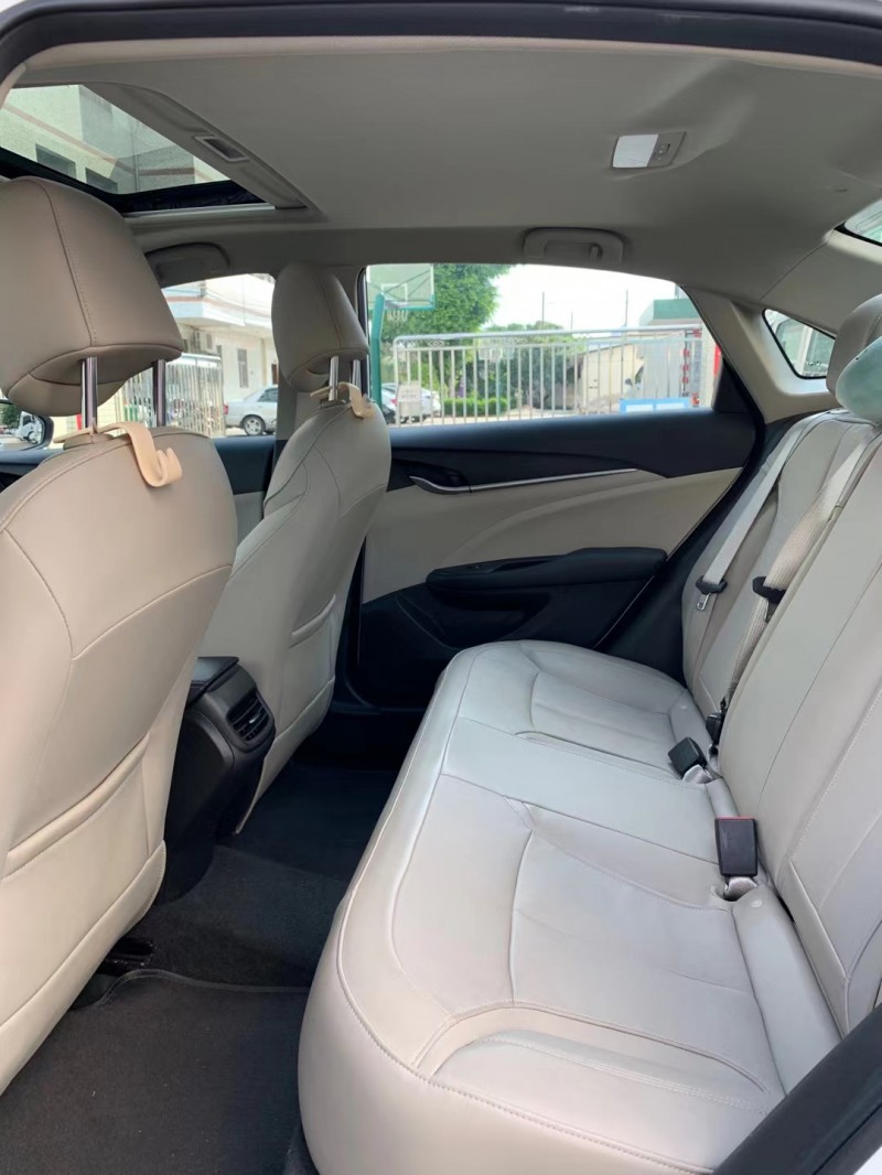 中山20年别克英朗7