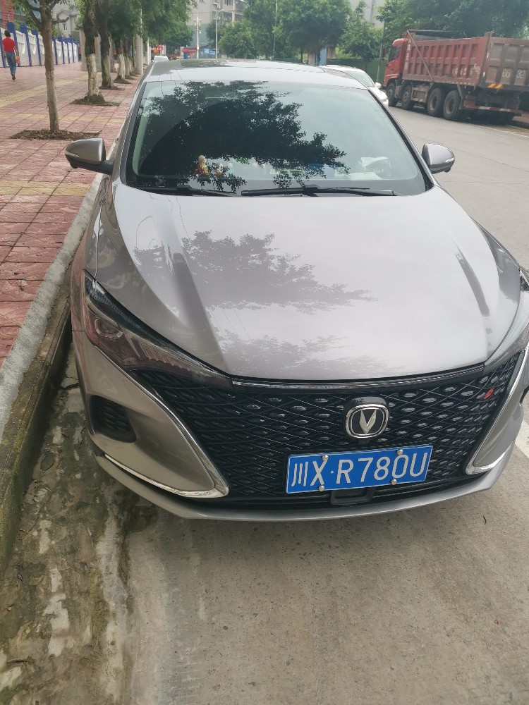 廣安20年長安汽車逸動3
