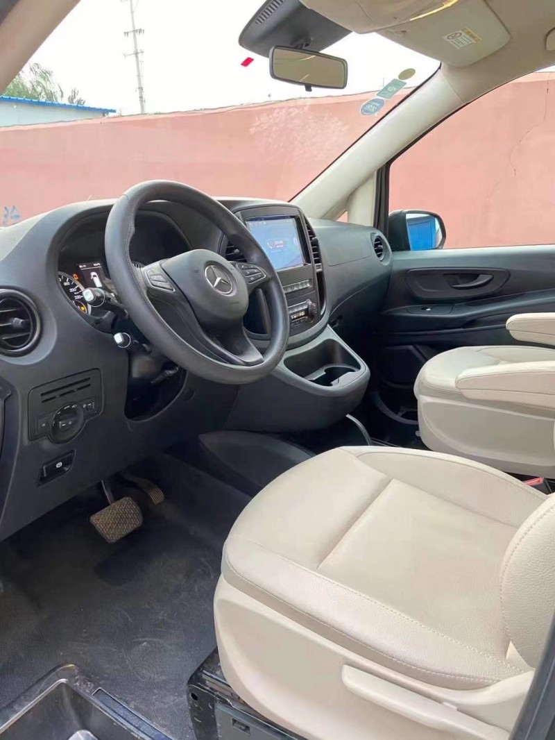 济南19年奔驰威霆6