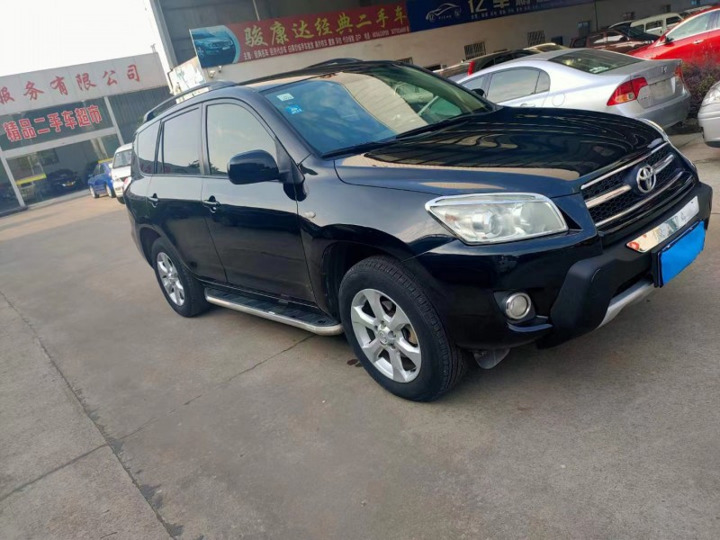 荊州12年豐田RAV43
