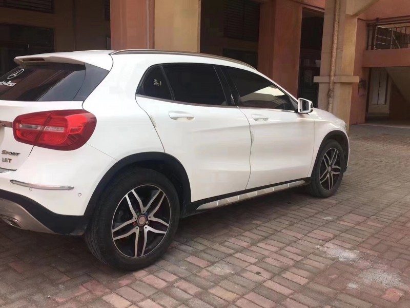 保定16年奔驰GLA7