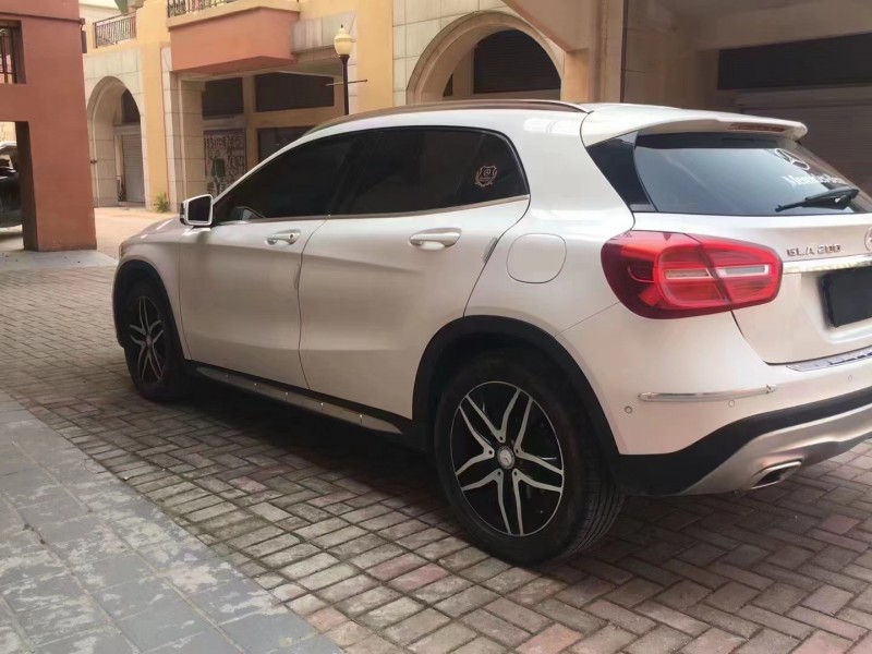 保定16年奔驰GLA8