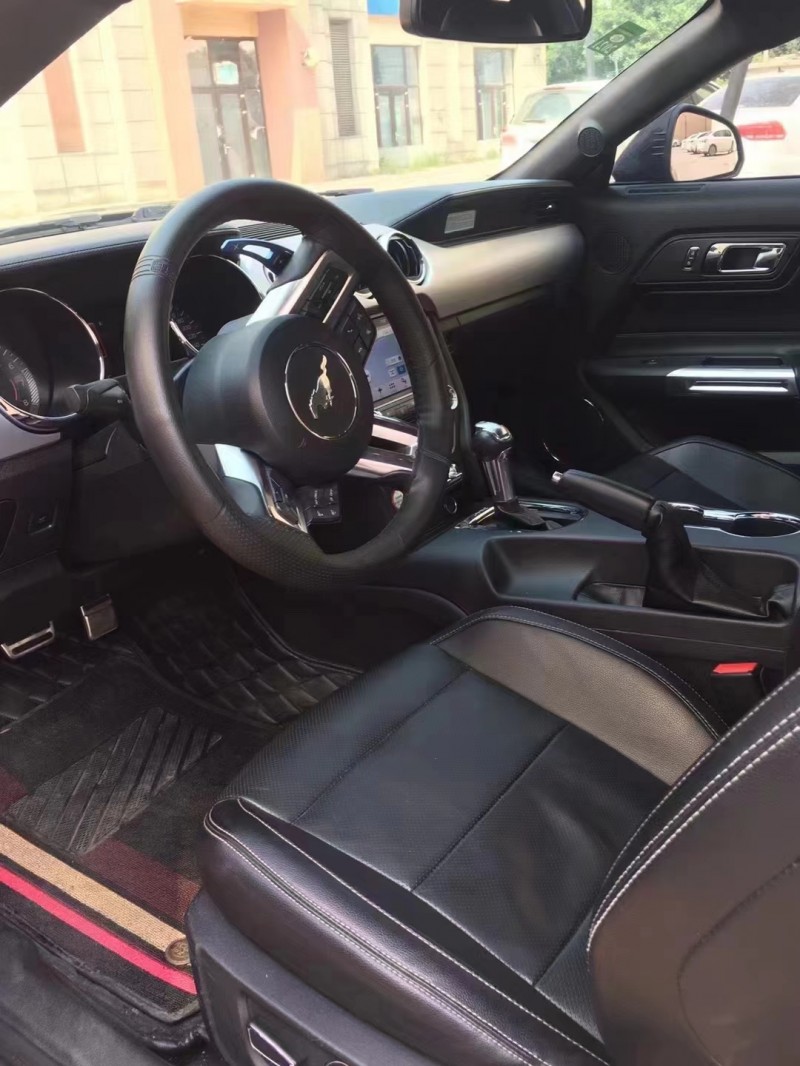 保定17年福特野马4