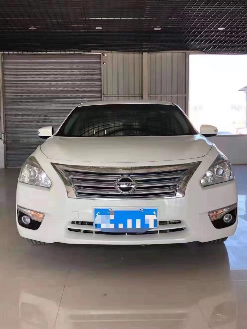 東營14年日產天籟1