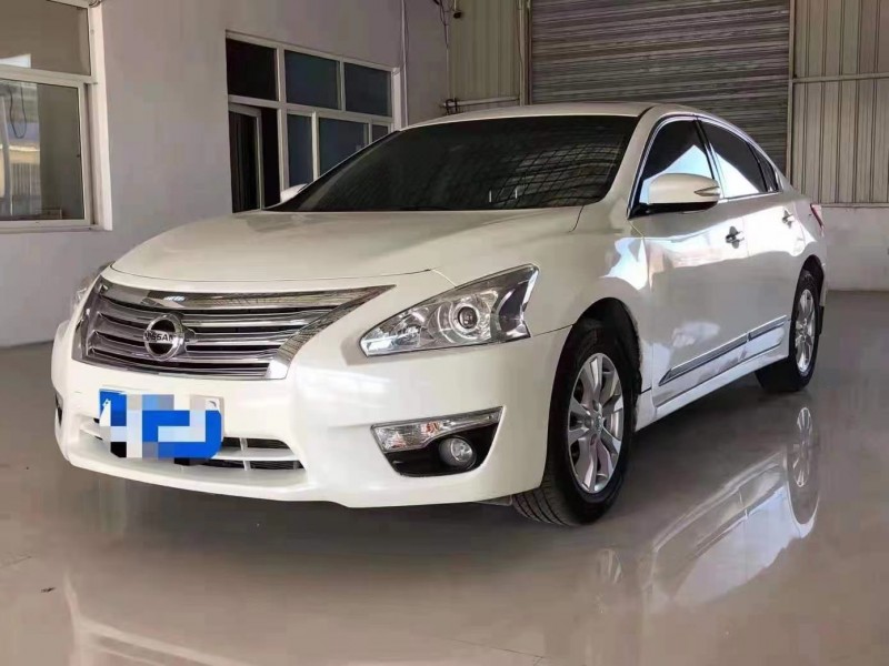 東營14年日產天籟3