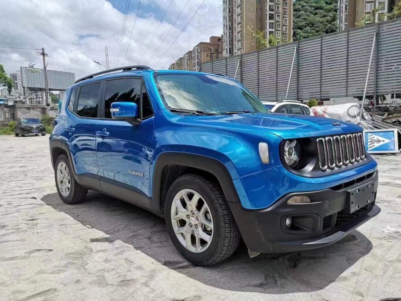 遵義20年Jeep自由俠5