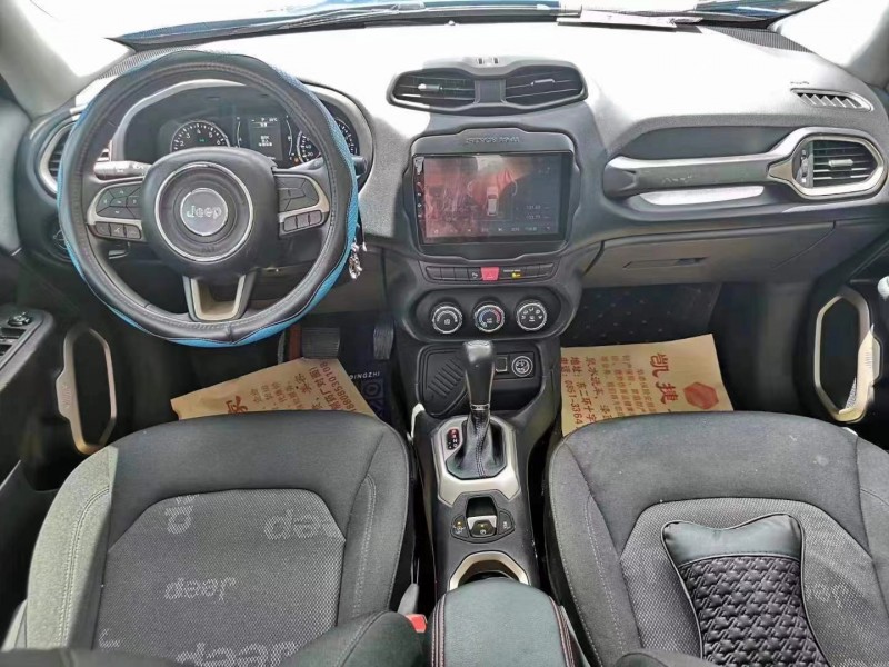 遵義20年Jeep自由俠1