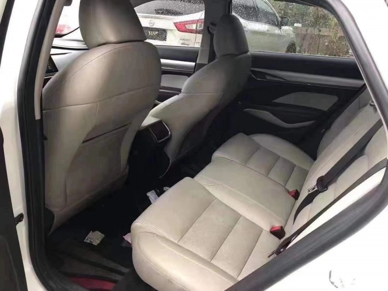 益阳19年吉利缤瑞4