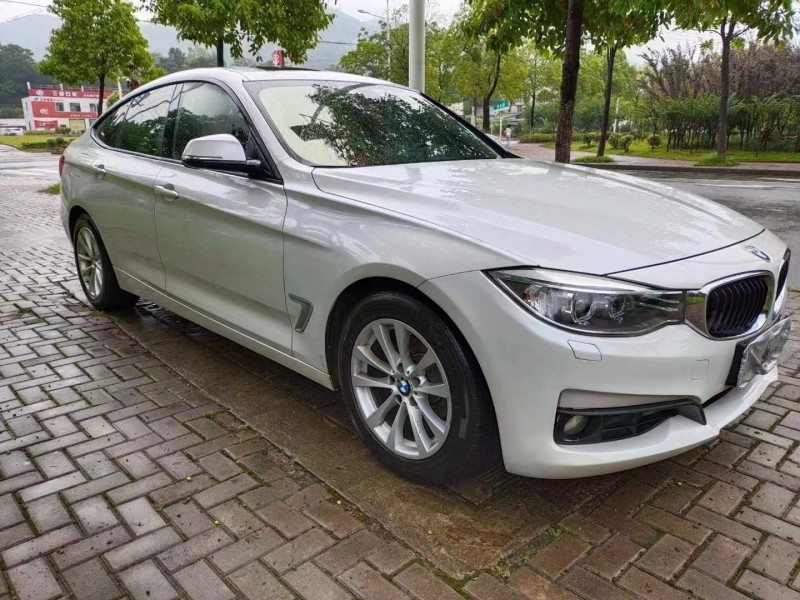 武汉13年宝马3系GT3