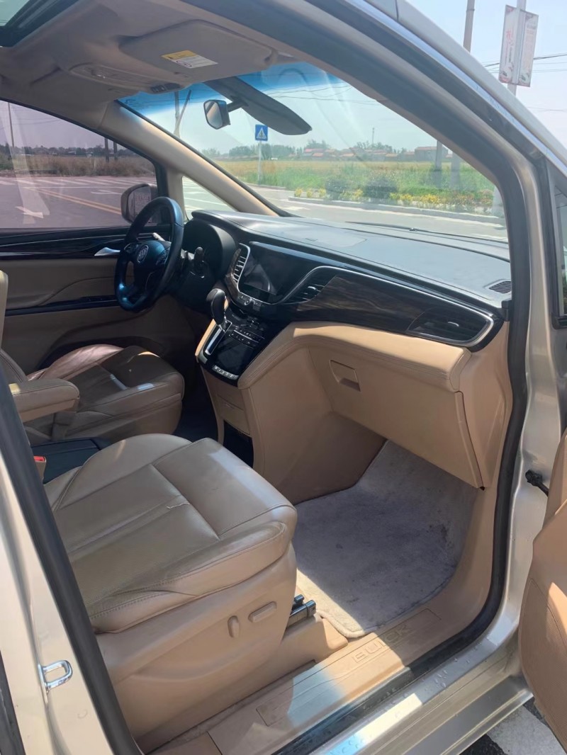 徐州17年别克GL87