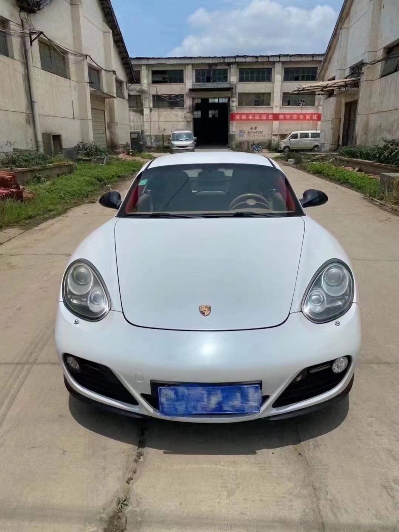 濟南12年保時捷卡曼1