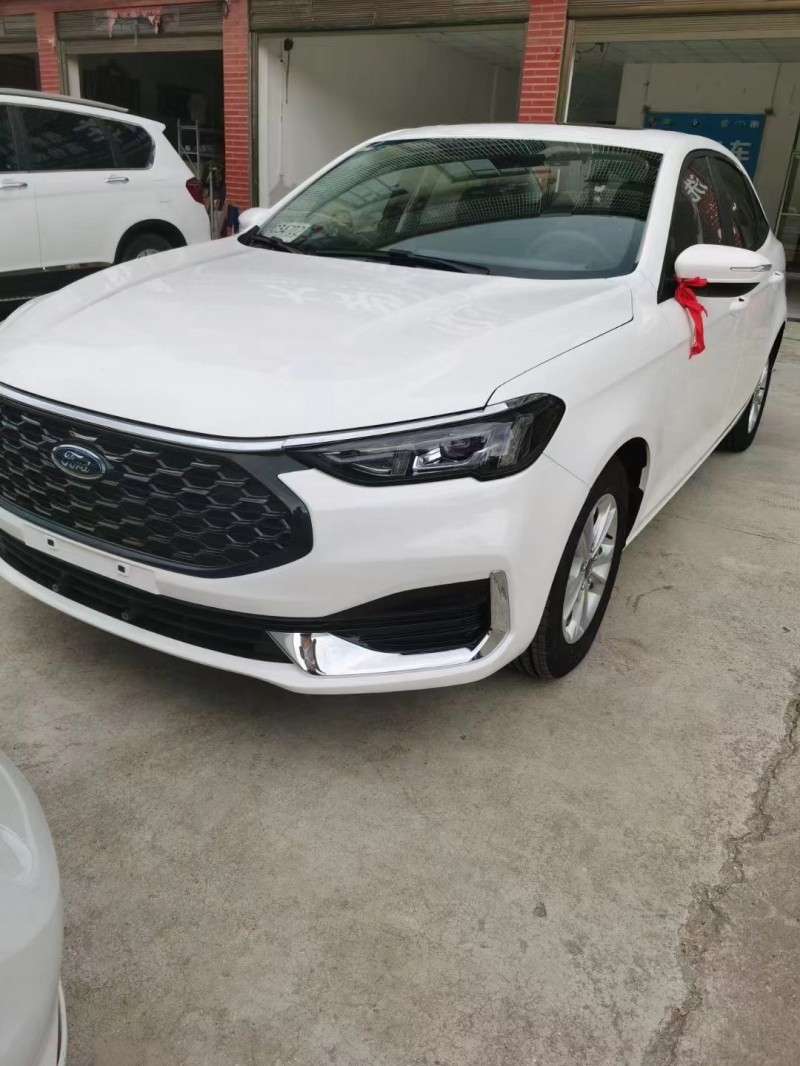 益阳21年福特福睿斯1