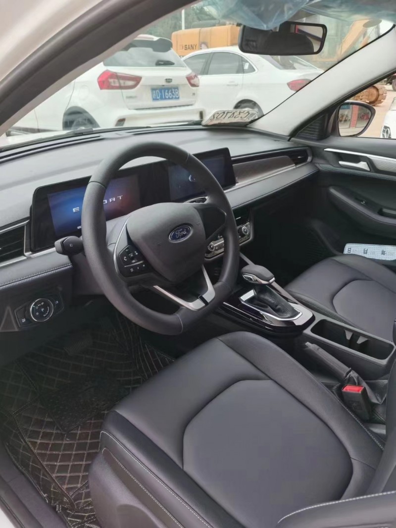 益阳21年福特福睿斯3