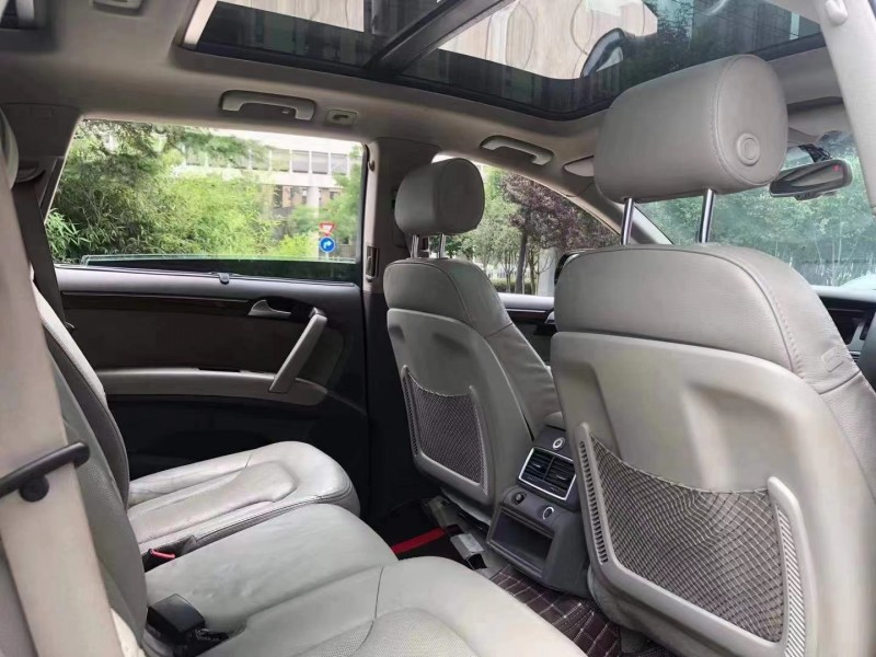 潍坊12年奥迪Q76