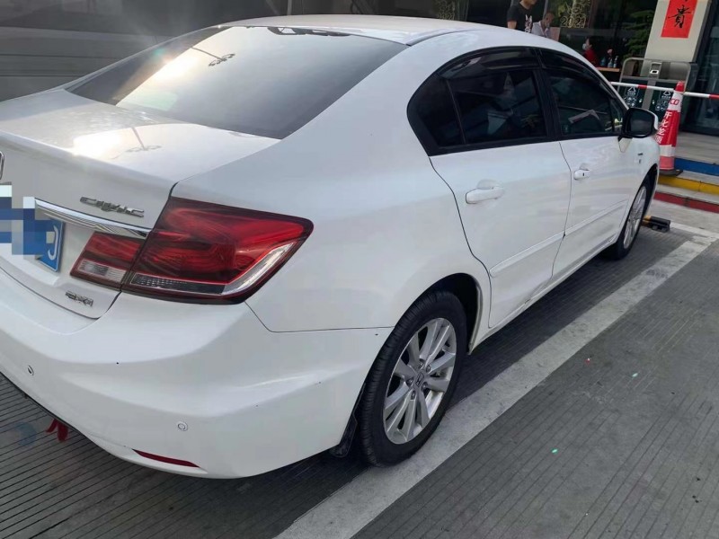 宜春16年本田思域5