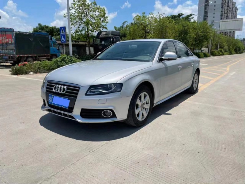 玉林11年奧迪A4L2