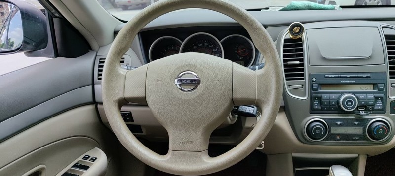 廣州17年日產軒逸9