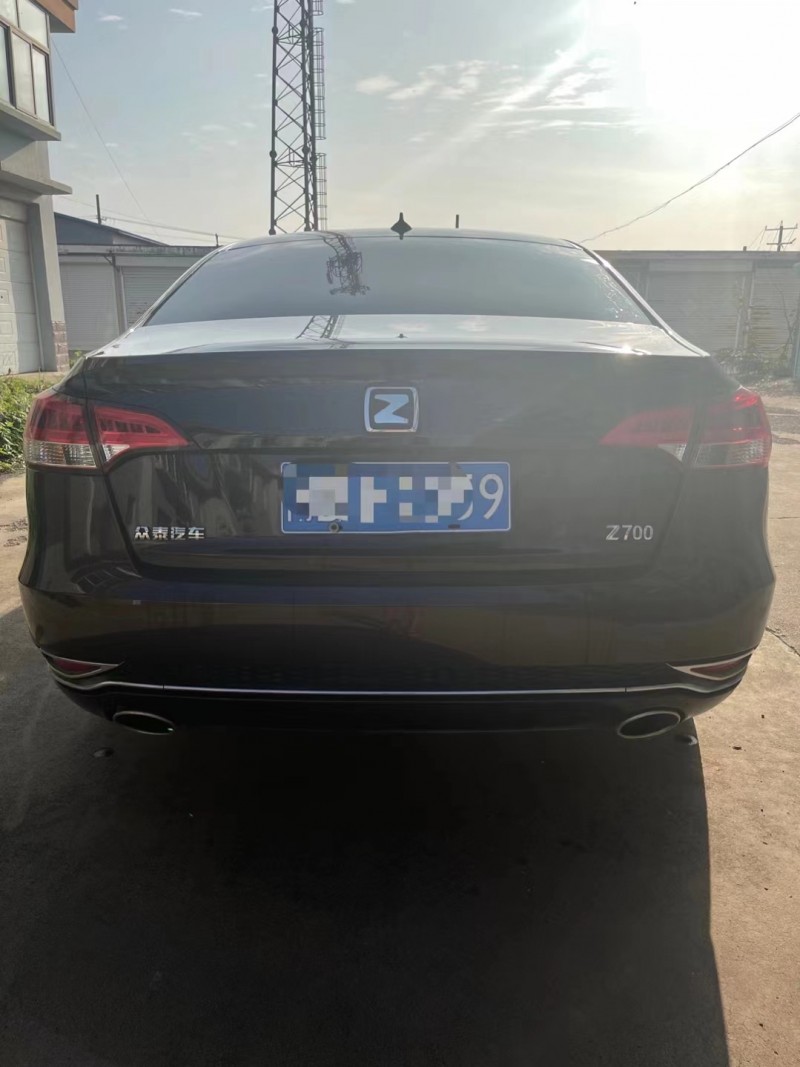 潍坊17年众泰Z7001