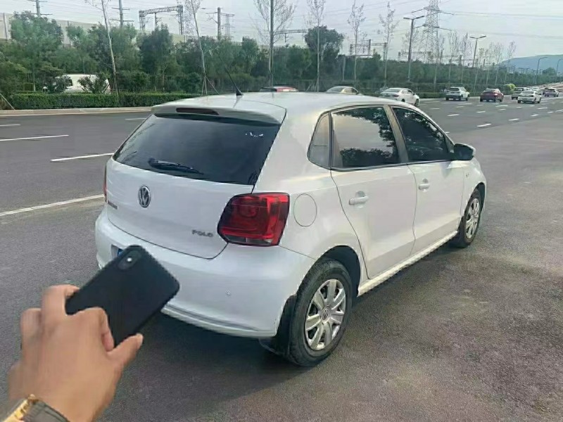 赤峰14年大眾polo6