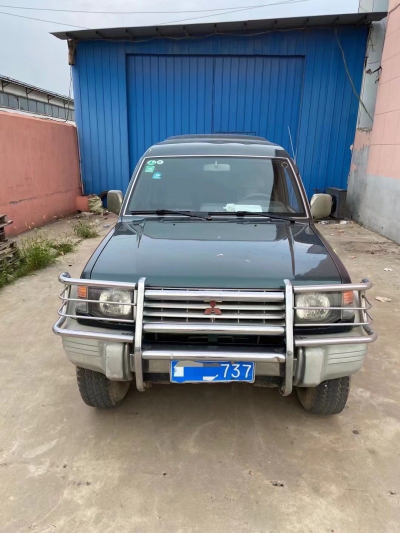 濰坊12年獵豹汽車黑金剛8