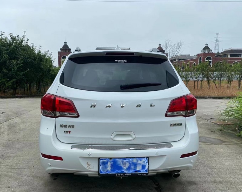 宜昌15年哈弗H62