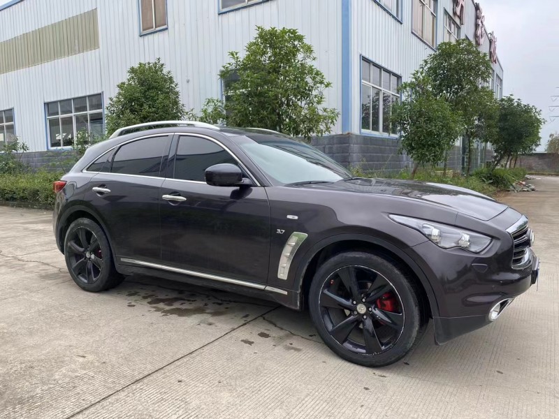 宜昌14年英菲尼迪QX704