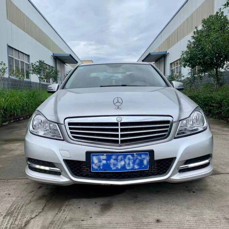 宜昌13年奔馳C9