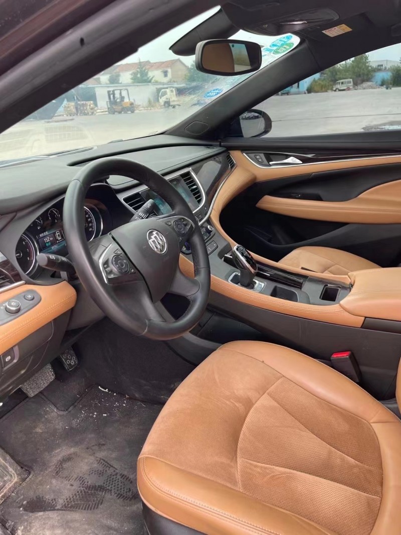 徐州17年别克君越2