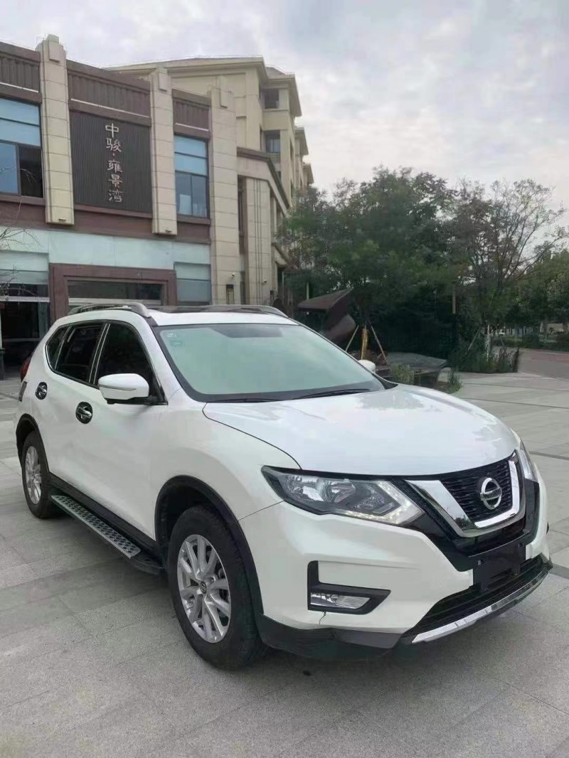 淮安17年日產奇駿3