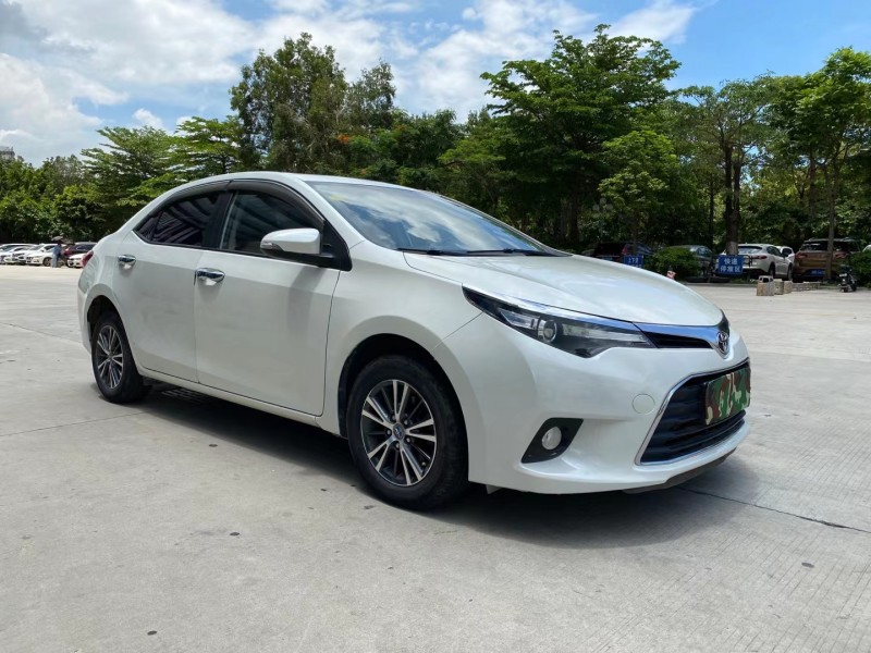 东莞抵押车16年丰田雷凌出售