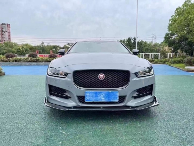 揚州19年捷豹XE1