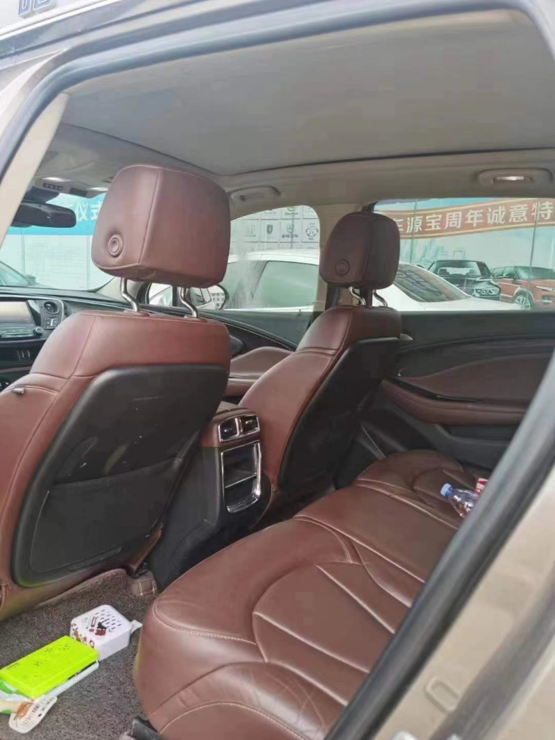 潍坊17年别克昂科威5