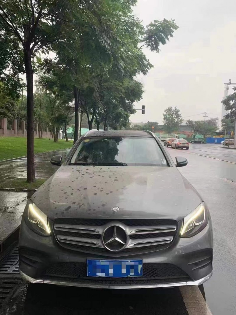 成都17年奔驰GLC8