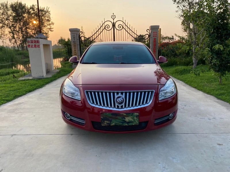 徐州11年别克君威1