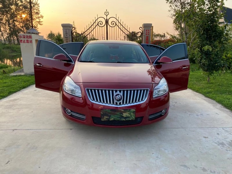 徐州11年别克君威2