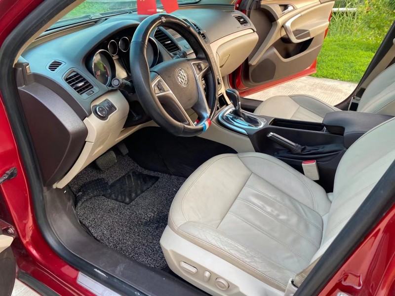 徐州11年别克君威5