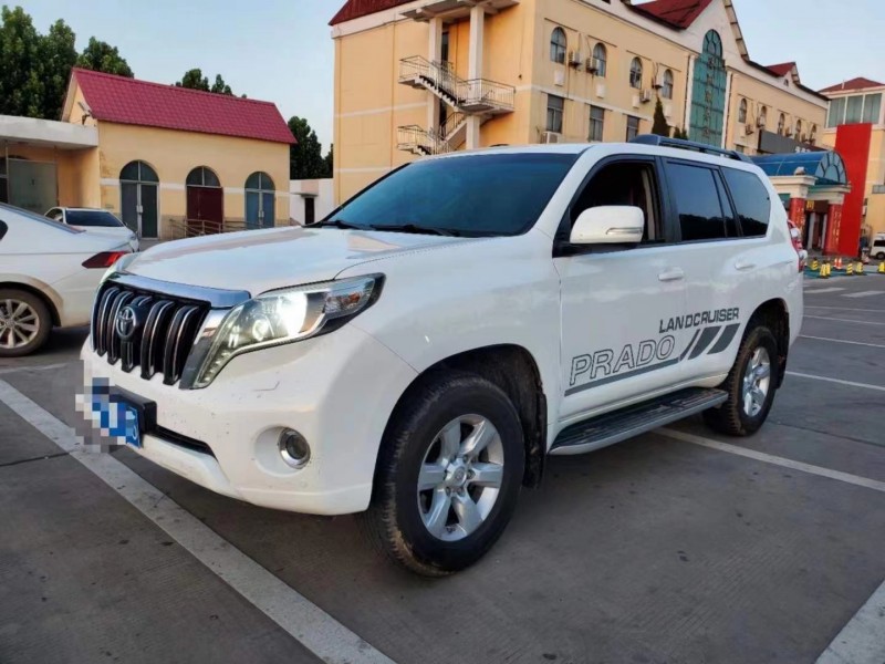 保定15年丰田普拉多7